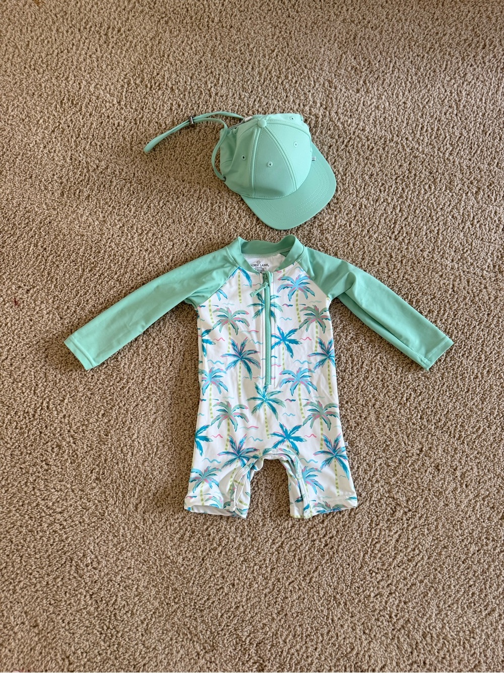 Caden Lane Mint Green Sleeve Palm-Print Long-Sleeve Rashguard